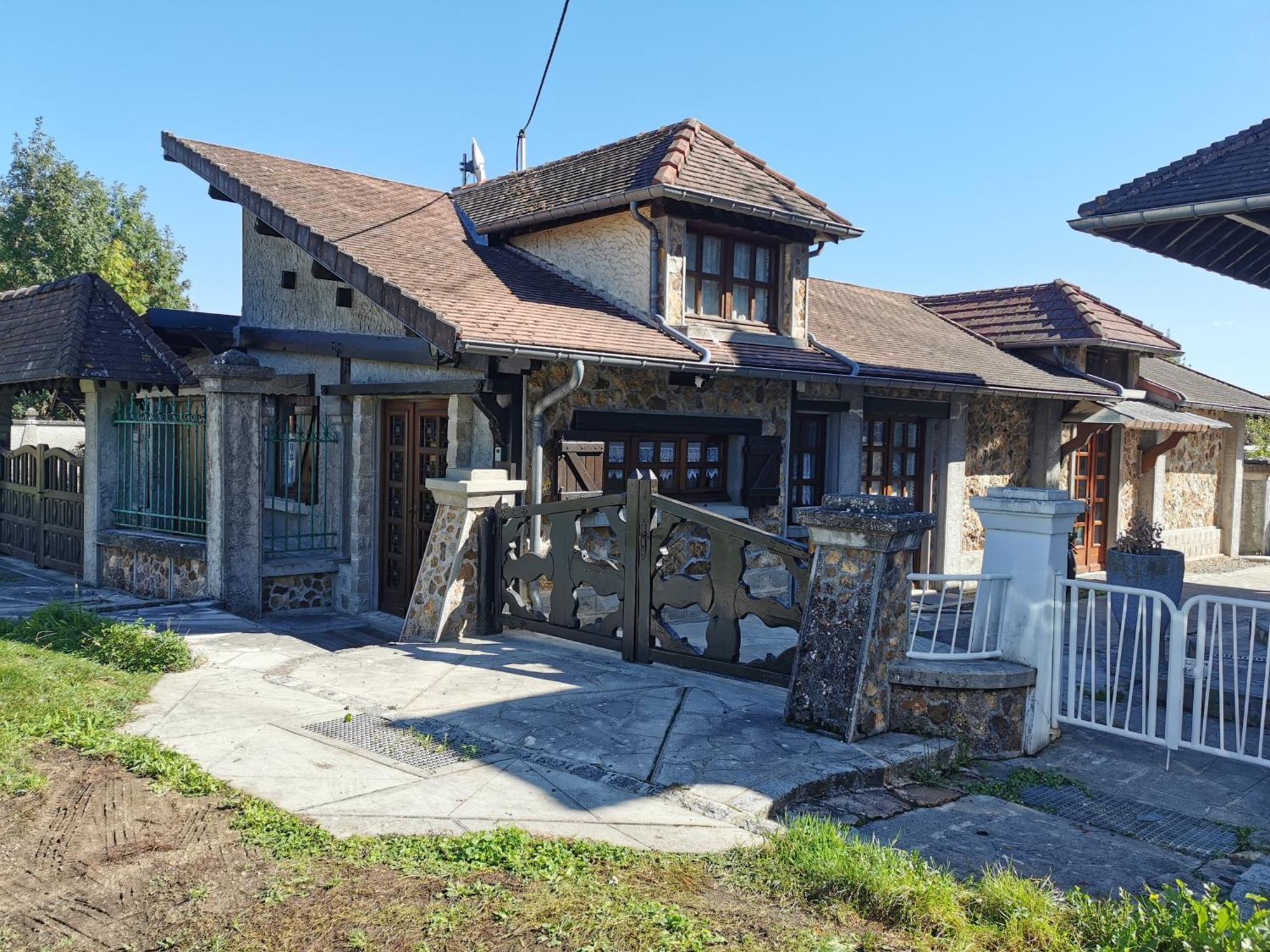 Le Gite Du Brouage Chauny Экстерьер фото